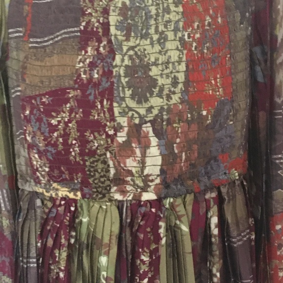 Anthropologie Tara Smocked Blouse by Letweke size 8 - Picture 5 of 6